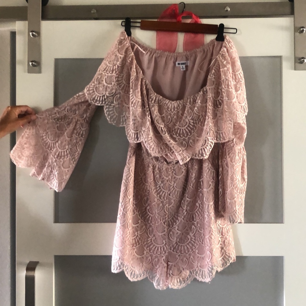 Lace romper